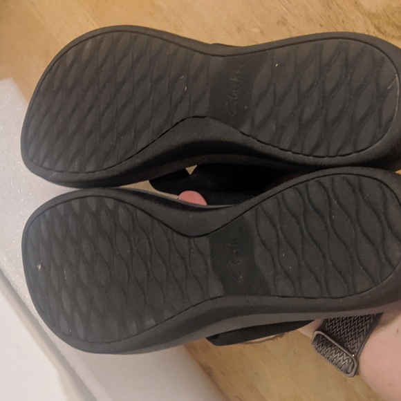 Clarks Cloudstepper Cushion Soft Flip Flop Sandals Womens Size 9 Black Gray - Picture 8 of 8